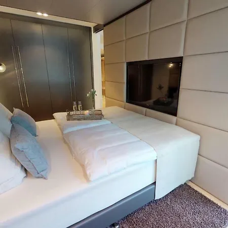 Apartament White Pearl 2.09 *